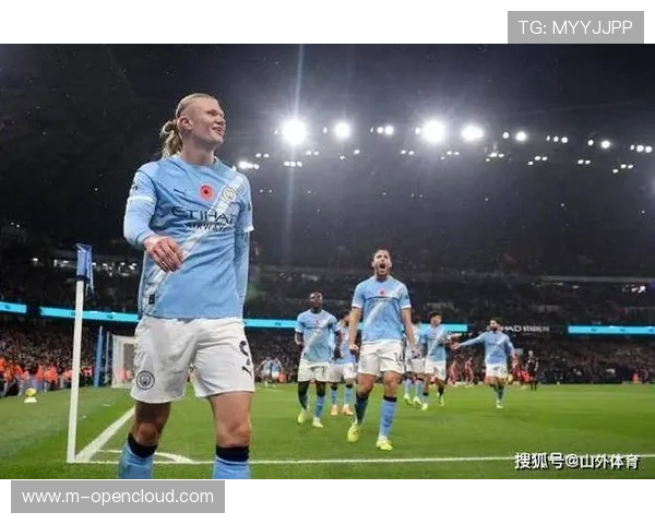 曼城利物浦对决半场僵持,攻防转换节奏成焦点 曼城利物浦对决半场僵持,攻防转换节奏成焦点